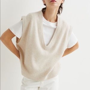 H&M V-Neck Sweater Vest